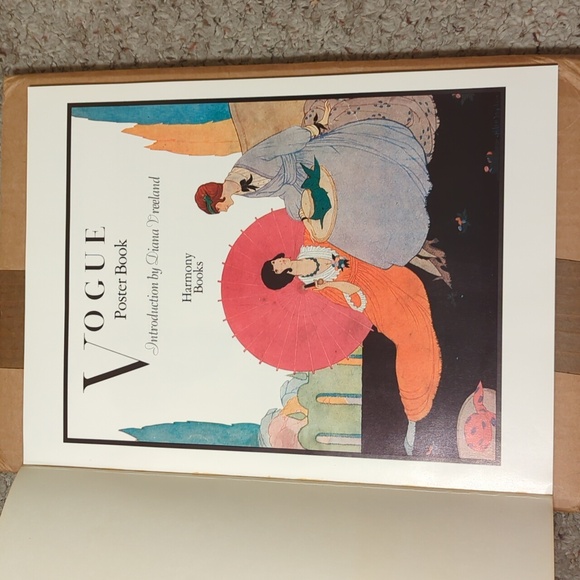 Vogue Poster Book - Picture 2 of 6